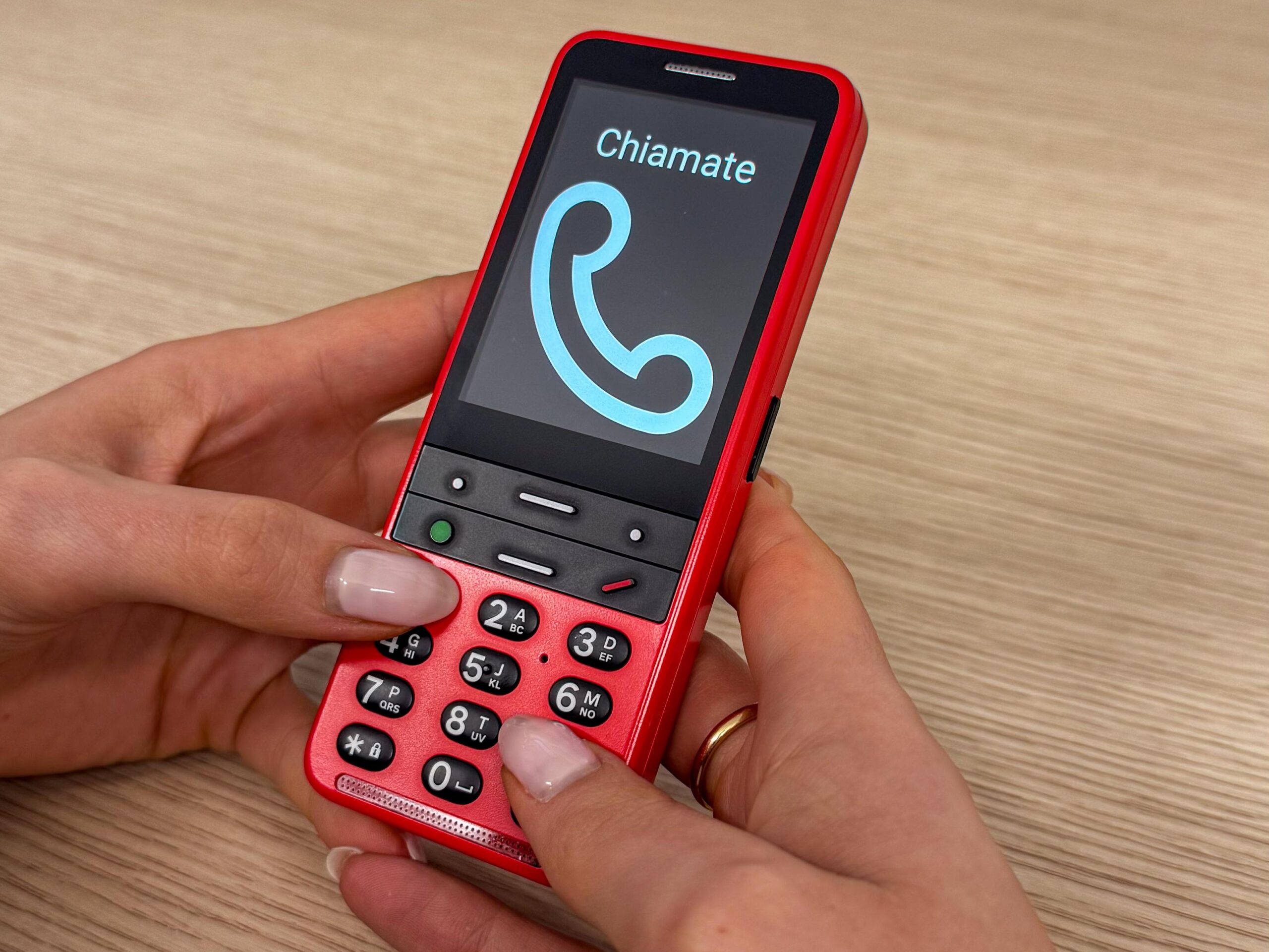 BlindShell Classico 2 - Telefono con sintesi e comandi vocali