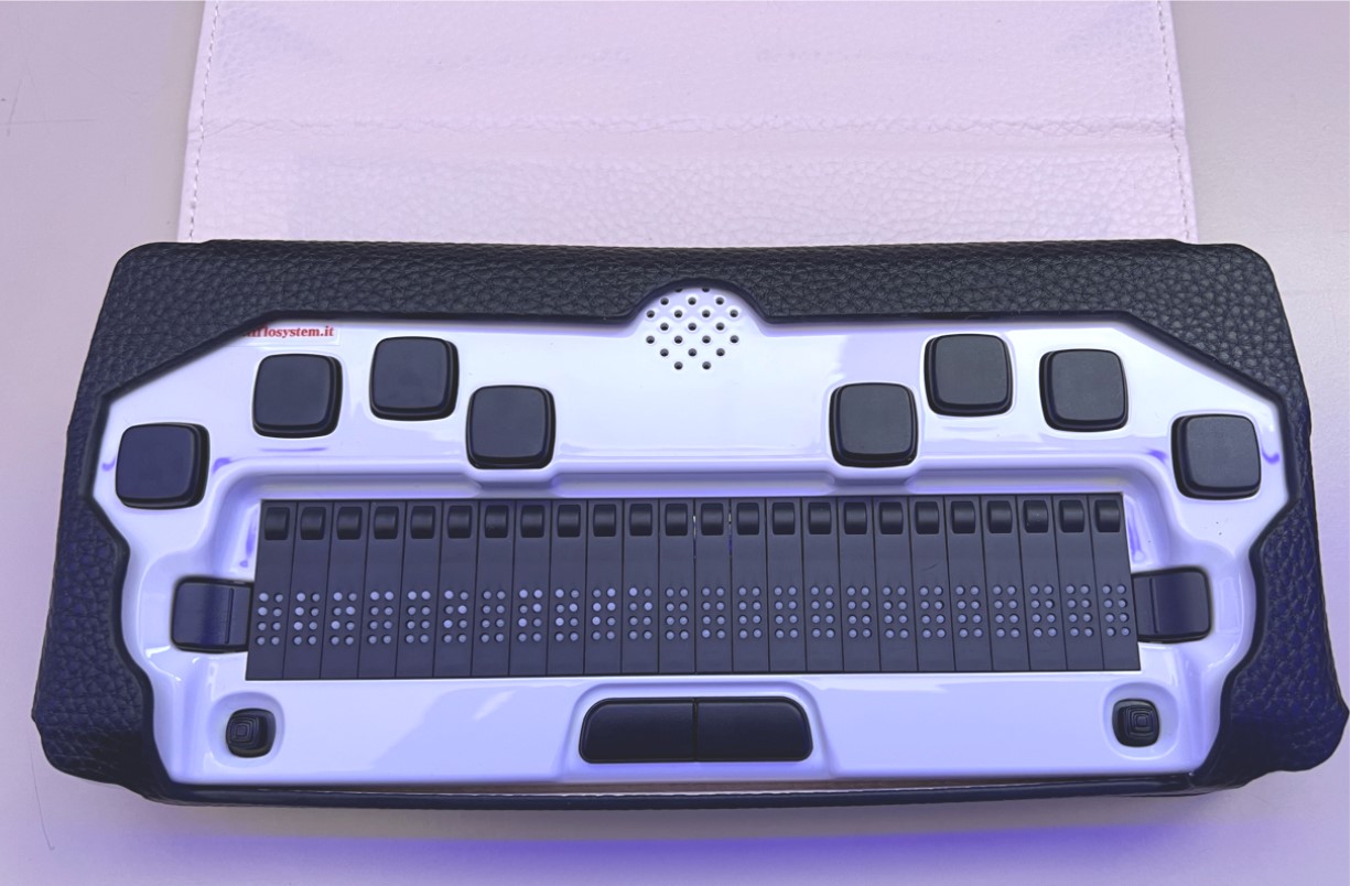 Luce Braille 24 - display braille per ciechi